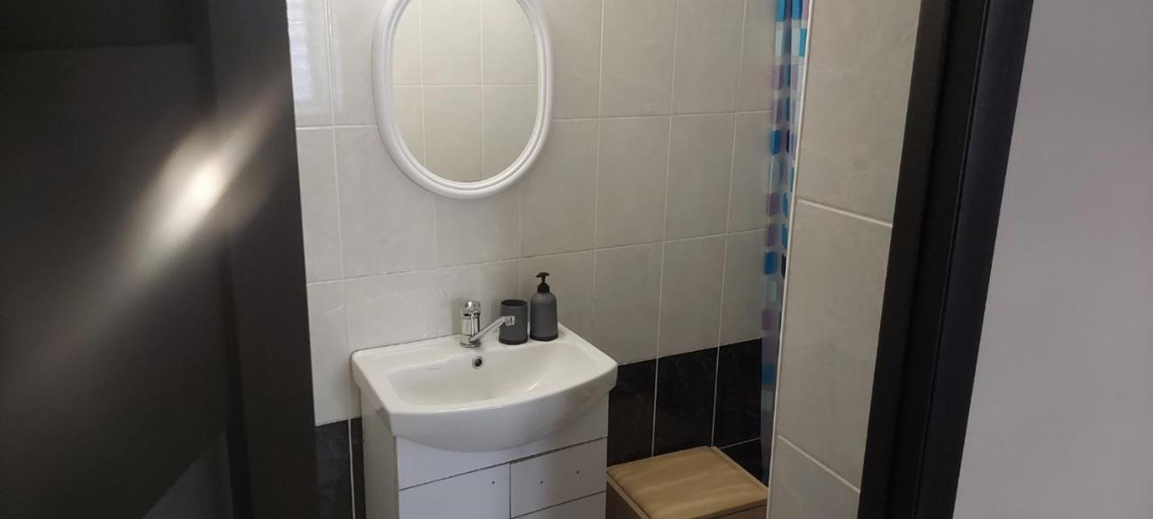 Apartament Вулиця Нагiрна Kamieniec Podolski Zewnętrze zdjęcie